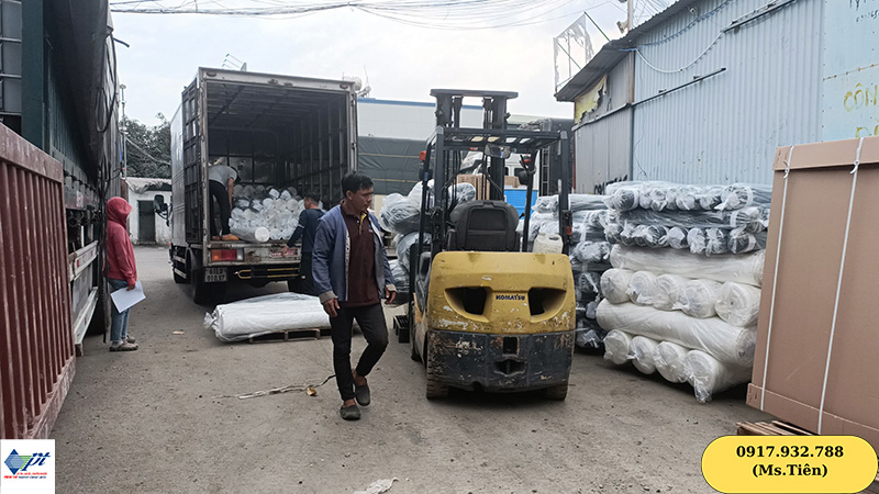 Giao hàng vận chuyển Tuy Hoà Phú Yên miễn phí cứu trợ đồng bào