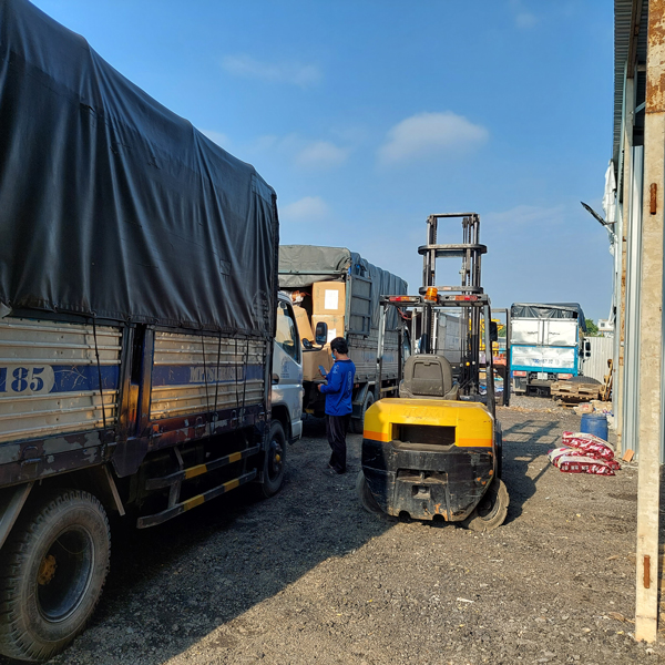 Gửi hàng Gia Nghĩa Đắk Nông vận chuyển giao phát ship đi Long Xuyên An Giang Chành nhà xe