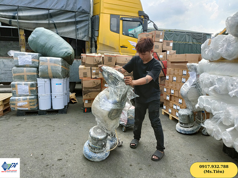 Gửi hàng vận chuyển Bến Tre giao phát ship đi Buôn Ma Thuột Đắk Lắk Chành nhà xe