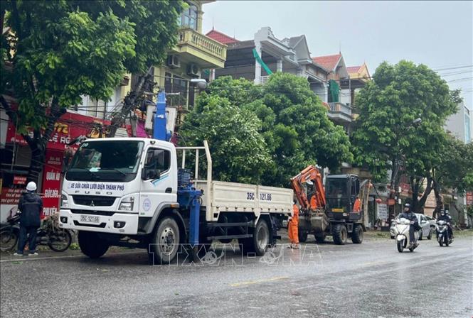 Gửi hàng vận chuyển Đà Nẵng giao phát ship đi Hạ Long Quảng Ninh chành nhà xe