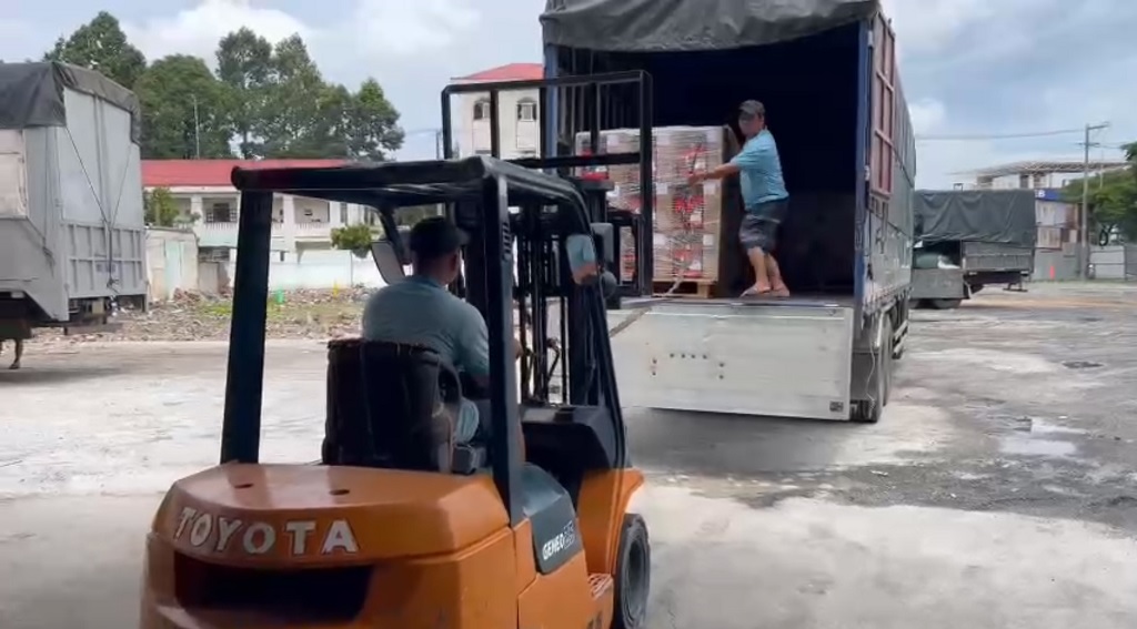 Gửi hàng vận chuyển Đà Nẵng giao phát ship đi Ninh Bình chành nhà xe