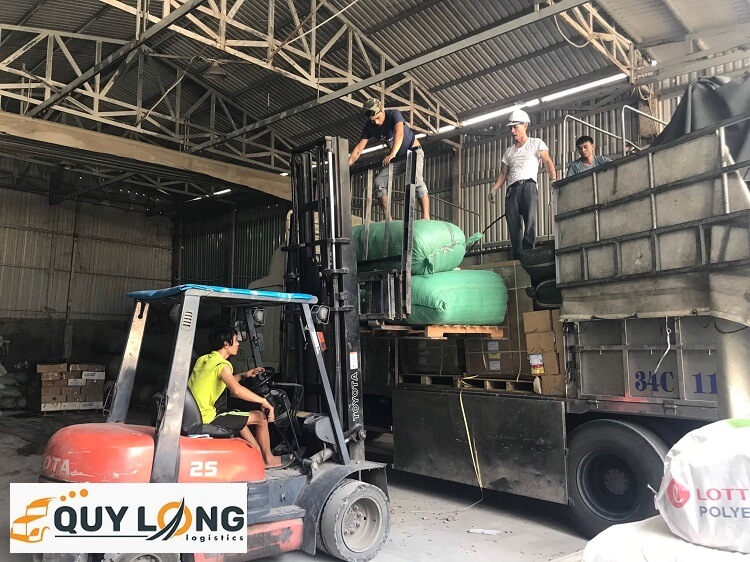 Gửi hàng vận chuyển Hà Nội giao phát ship đi Pleiku Gia Lai chành nhà xe