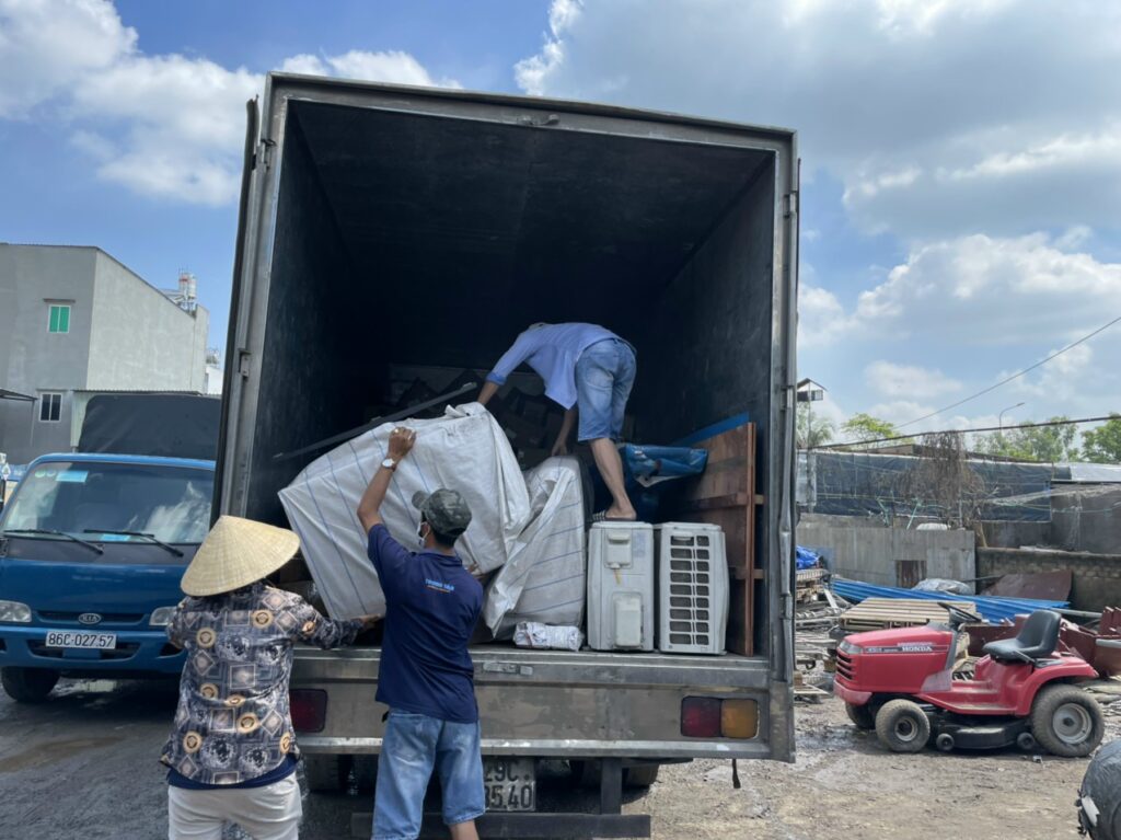 Gửi hàng vận chuyển Hà Nội giao phát ship đi Thừa Thiên - Huế chành nhà xe