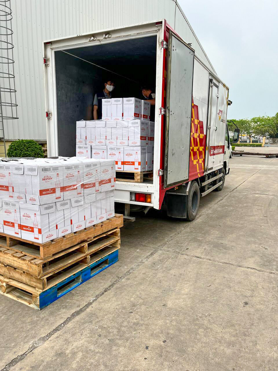 Gửi hàng vận chuyển Hải Phòng giao phát ship đi Bến Tre Chành nhà xe