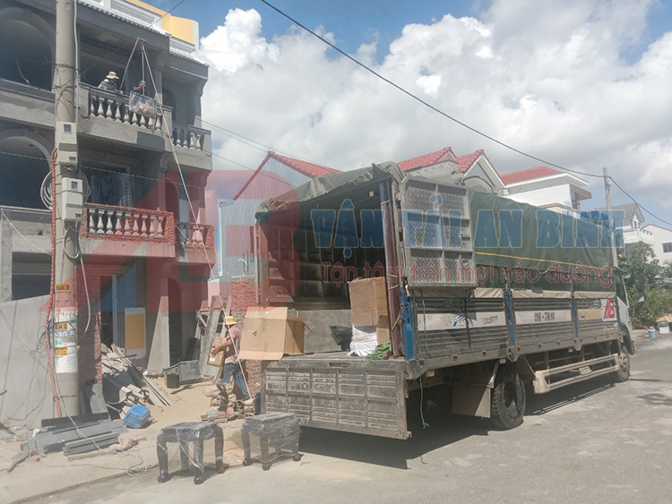 Gửi hàng vận chuyển Hải Phòng giao phát ship đi Hồ Chí Minh chành nhà xe