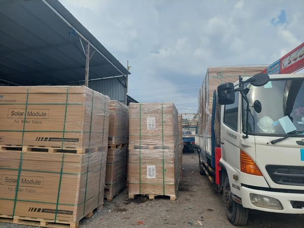 Gửi hàng vận chuyển Hồ Chí Minh giao phát ship đi Đông Hà Quảng Trị Chành nhà xe