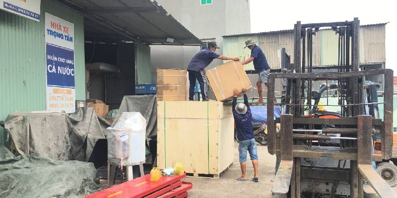 Gửi hàng vận chuyển Long Xuyên An Giang giao phát ship đi Tuyên Quang Chành nhà xe