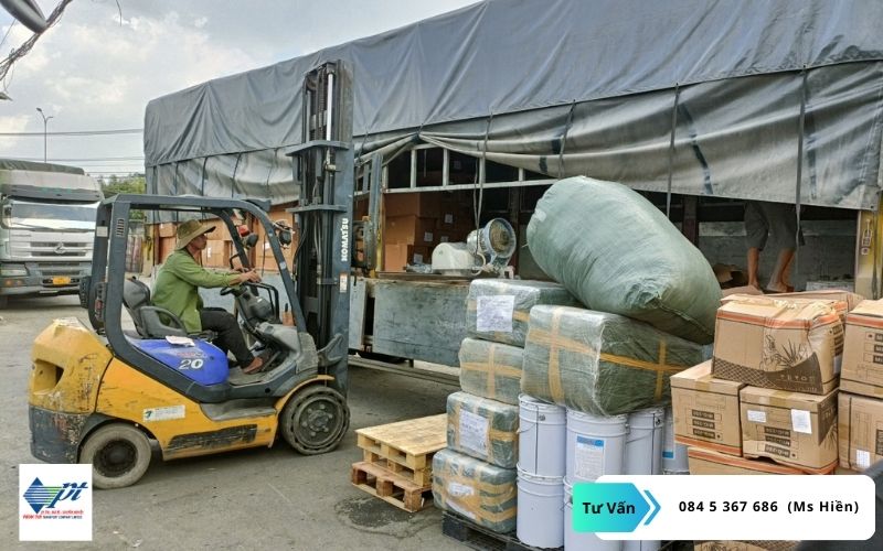 Chành nhà xe Thanh Hóa vận chuyển gửi hàng đi Tuy Hòa Phú Yên giao phát ship