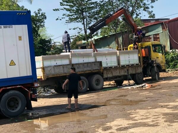 Giao Phát ship Hạ Long Quảng Ninh vận chuyển đi Tân An Long An gửi hàng chành nhà xe
