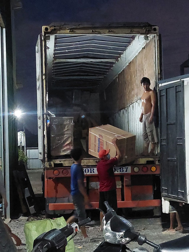 Giao Phát ship vận chuyển gửi hàng chành nhà xe Quảng Ngãi đi Tuyên Quang