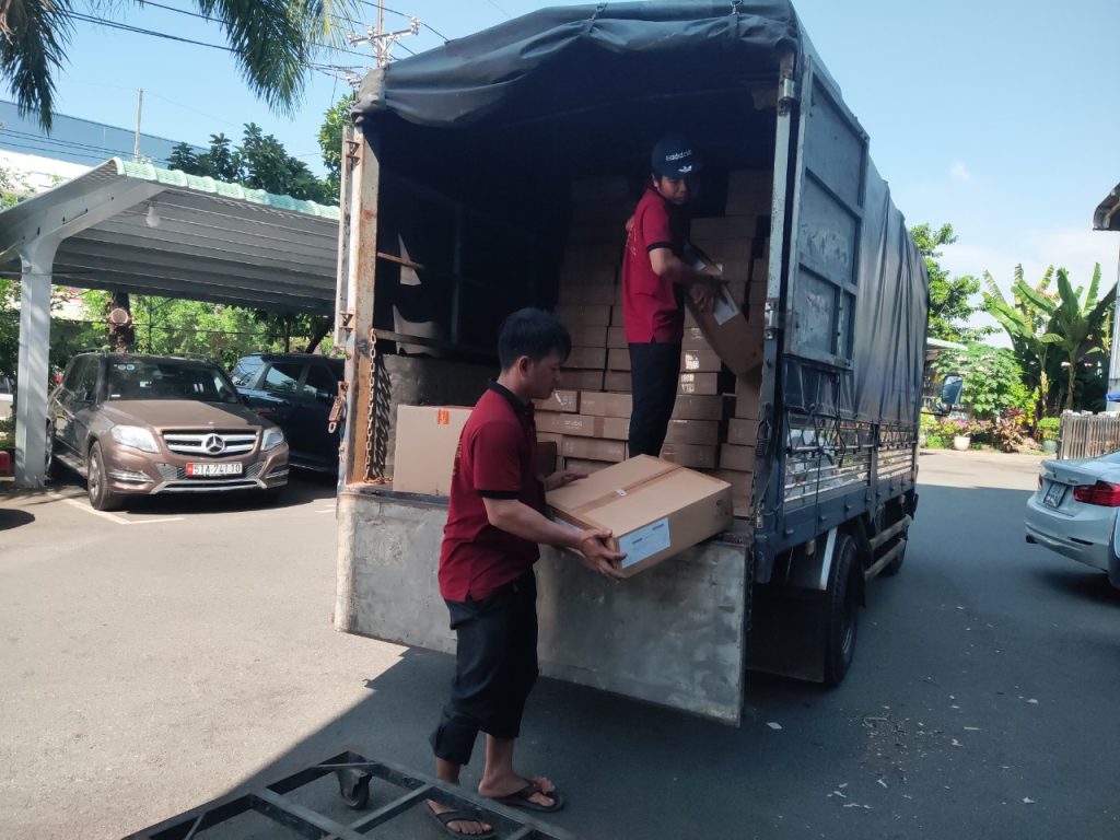 Vận chuyển Giao phát ship chành nhà xe gửi hàng Vĩnh Yên Vĩnh Phúc đi Thừa Thiên - Huế