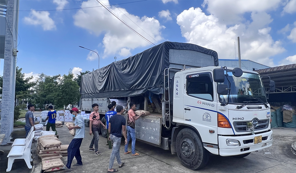 Vận chuyển Giao phát ship Ninh Bình chành nhà xe gửi hàng đi Bắc Kạn